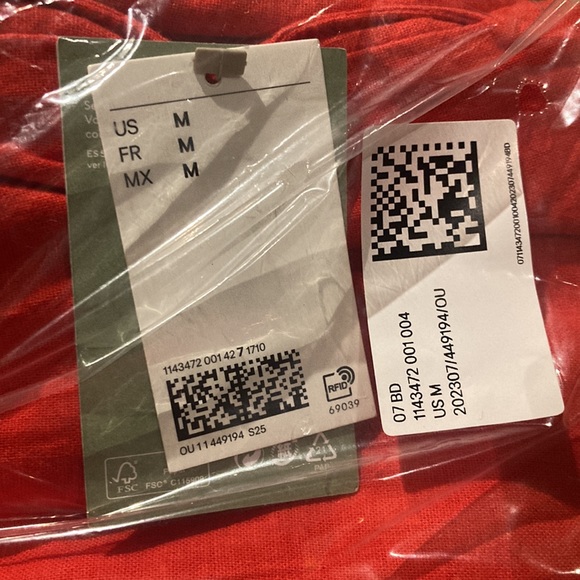 Linen-blend jumpsuit (size M) - Picture 11 of 11